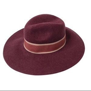 Halogen 100% wool wide brim hat brand new with tags from Nordstrom purple